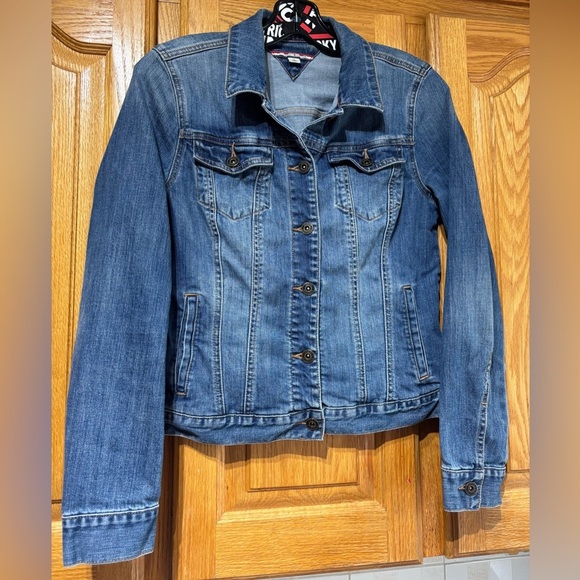 Tommy Hilfiger Classic Blue Women's Short Denim Jean Jacket Small - Picture 3 of 5